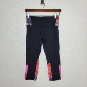Lululemon Embody Secret Garden Crop Leggings Black Floral Women's Size 4